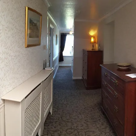 Smugglers Rock 度假居 雷文斯卡